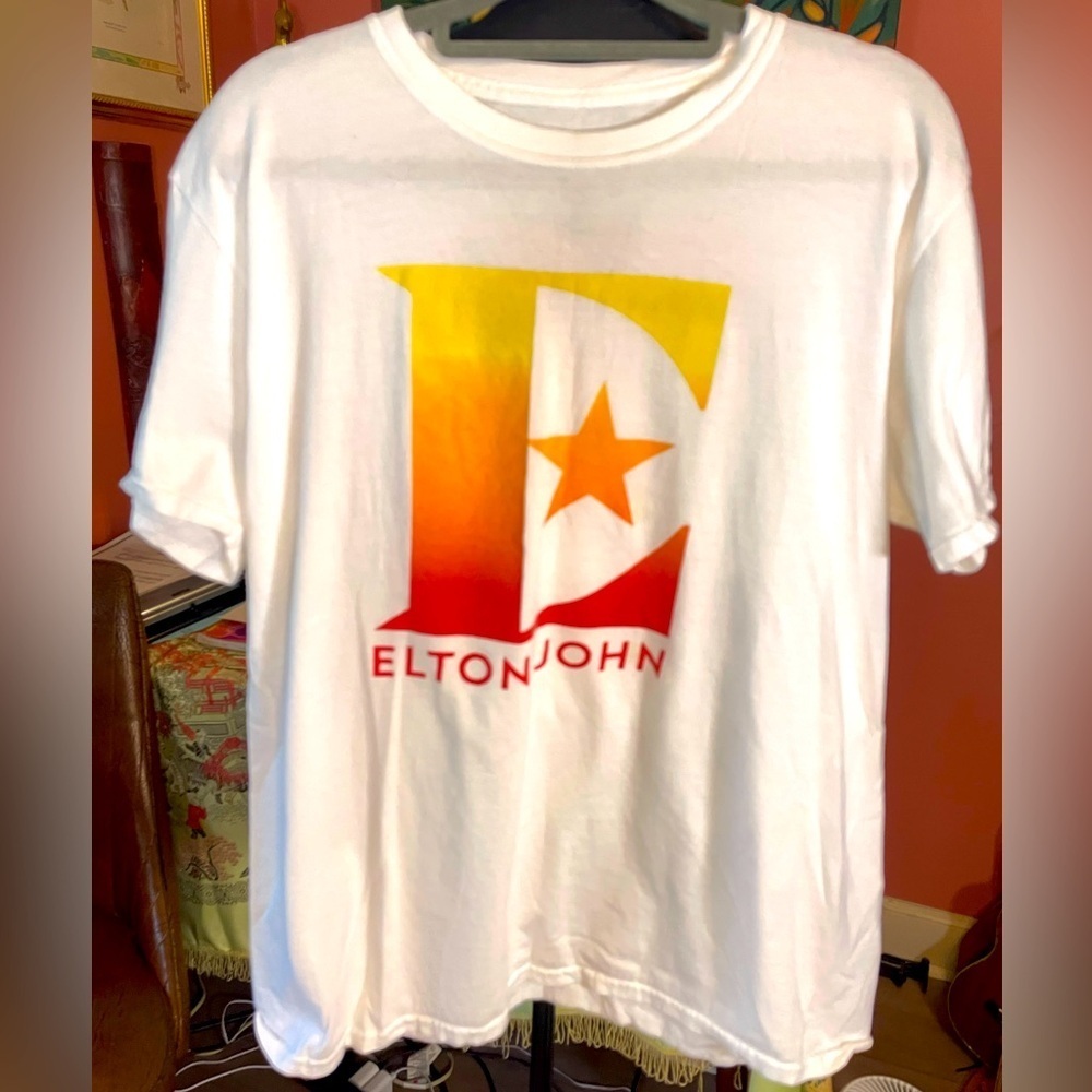 Elton John Fairwell Yellow Brick Road Tour 2019 Tee. Size Large. Cotton.